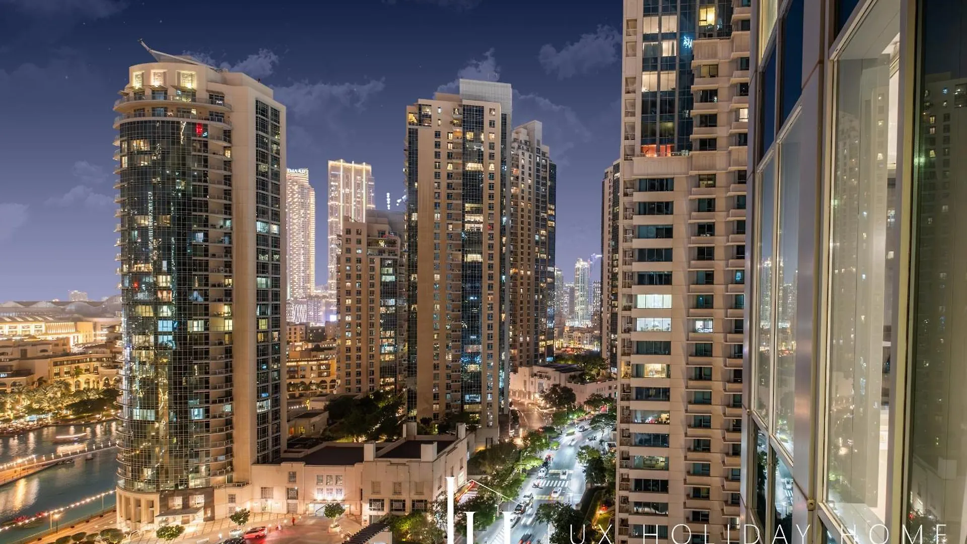 Lux The Fountain View Suite Dubai