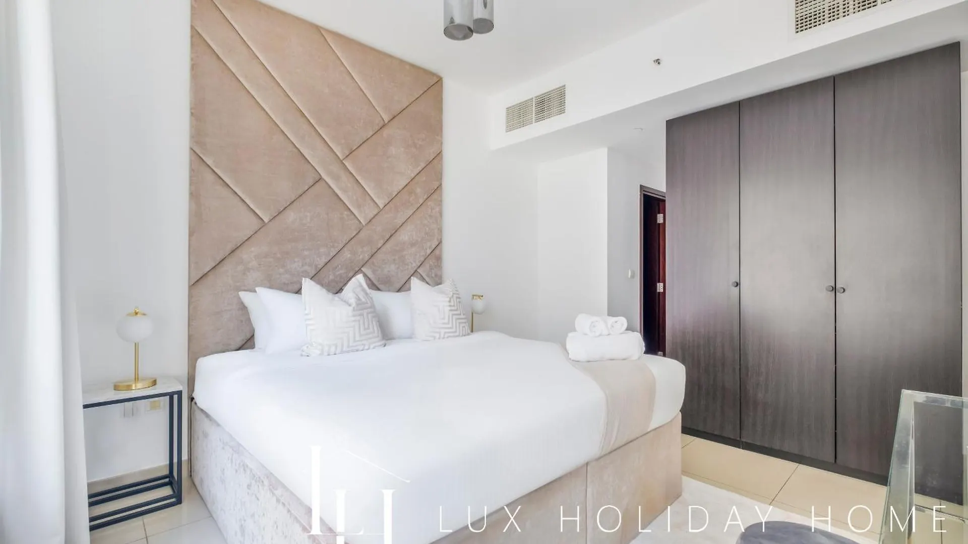 Apartment Lux The Fountain View Suite Dubai