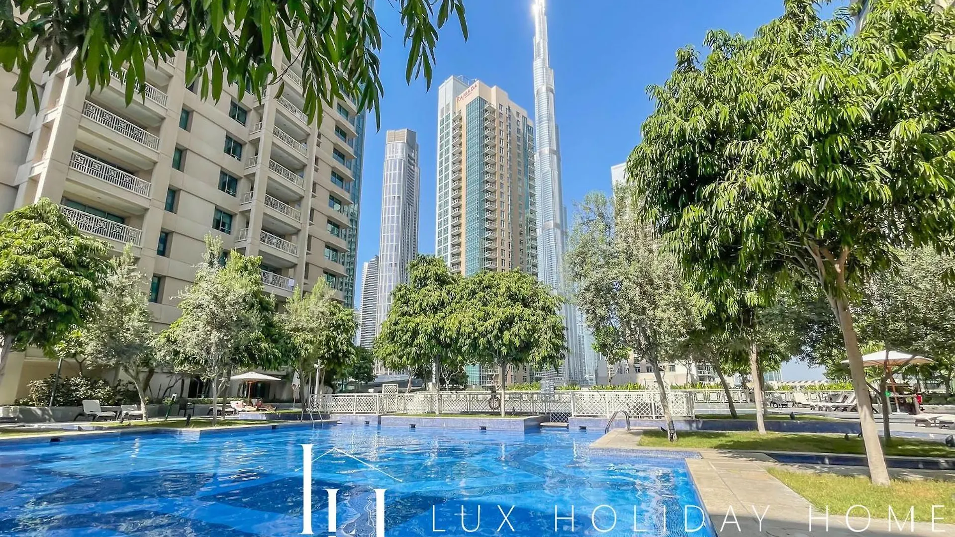 Lux The Fountain View Suite Dubai United Arab Emirates