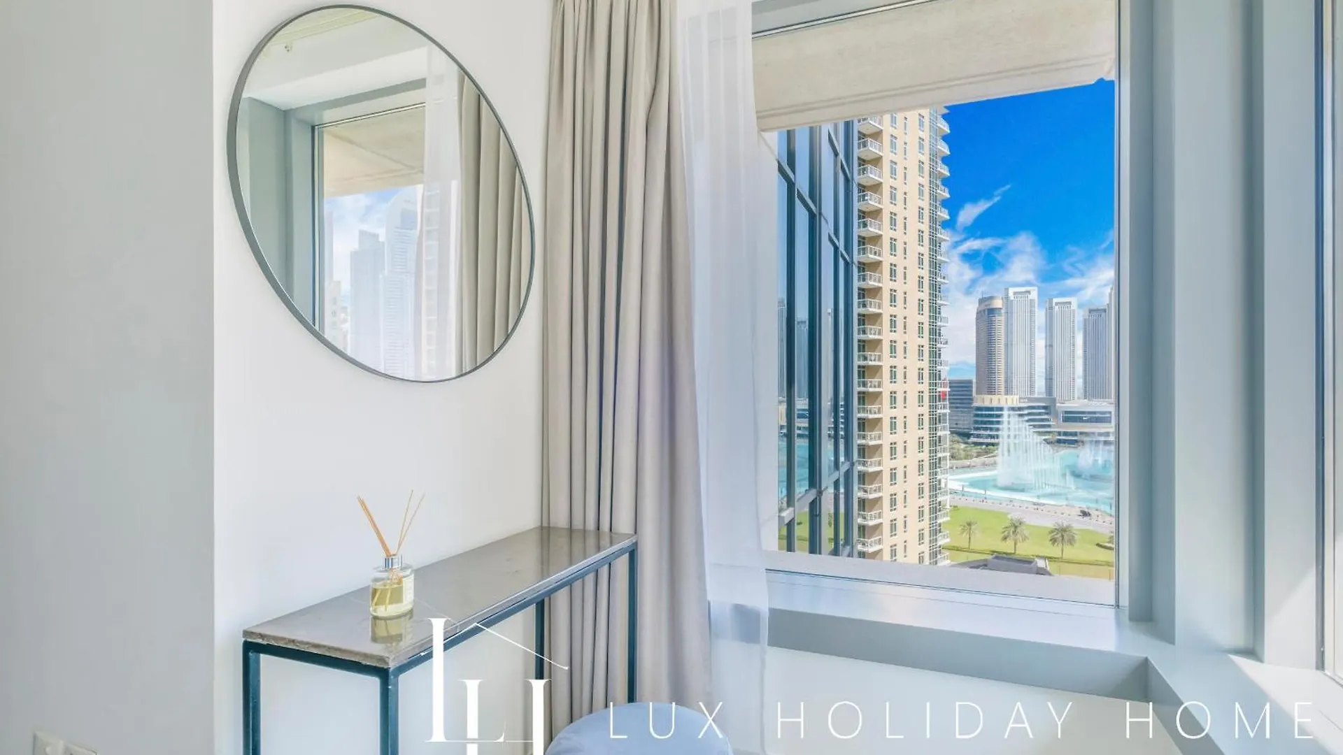 Apartment Lux The Fountain View Suite Dubai
